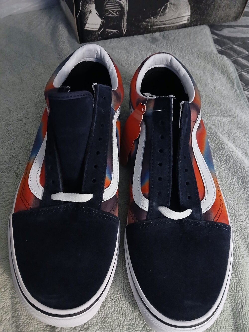 Men's Casual Low-Top Sneakers in Navy and Orange